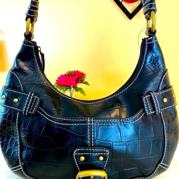 Nine West Black Hobo Bag with Sleek Design - Picture 10 of 16